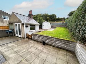 Photo 16- click for photo gallery